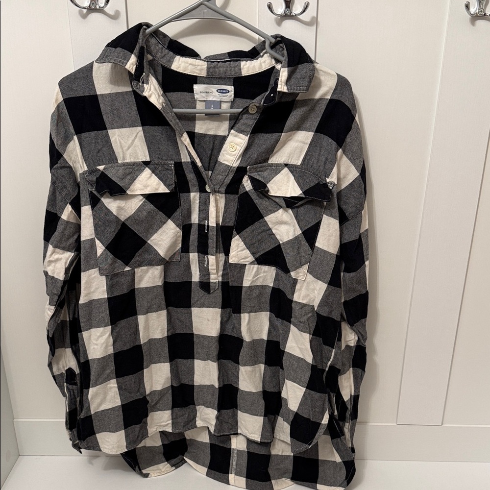Old Navy Black and White Checkered Shirt
